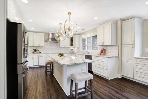 10730 Torrey Pines Circle Carmel IN 46032