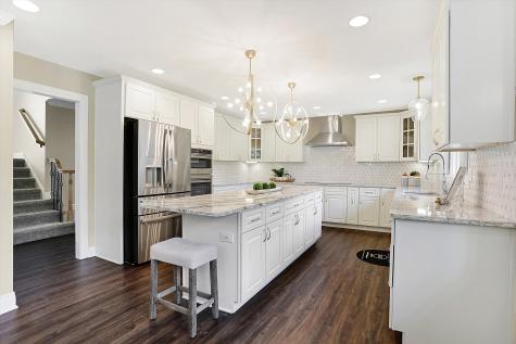 10730 Torrey Pines Circle Carmel IN 46032