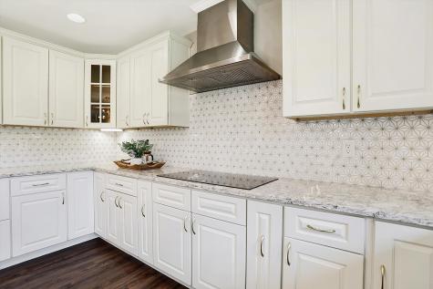 10730 Torrey Pines Circle Carmel IN 46032