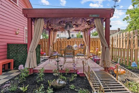 814 E 48th Street Indianapolis IN 46205