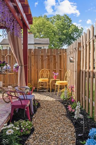 814 E 48th Street Indianapolis IN 46205