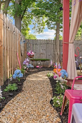814 E 48th Street Indianapolis IN 46205
