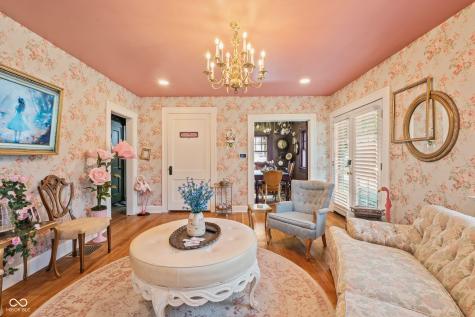 814 E 48th Street Indianapolis IN 46205