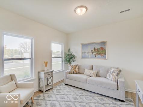 3923 Windstar Way Columbus IN 47203