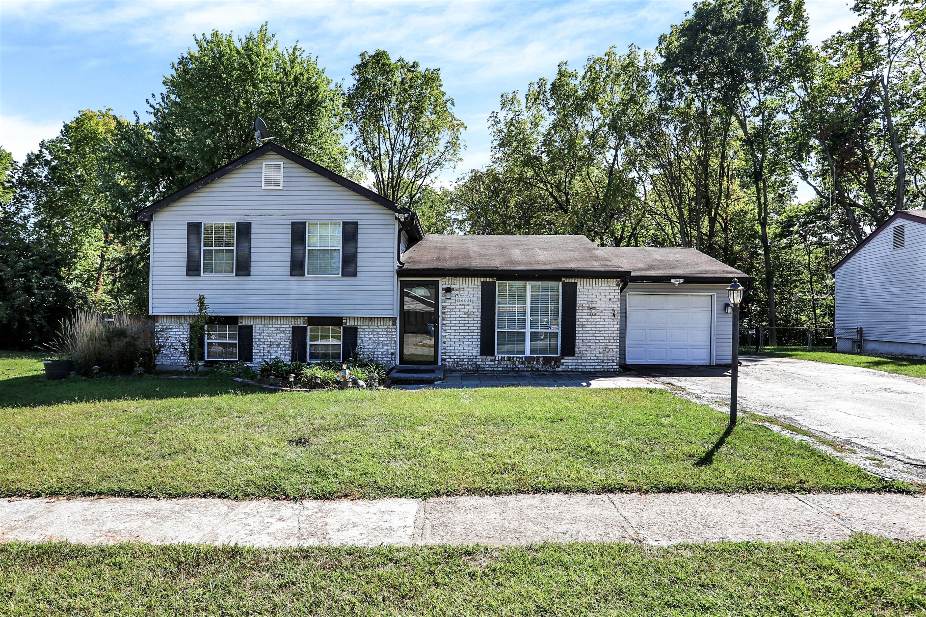 5605 Dollar Hide S Drive Indianapolis IN 46221