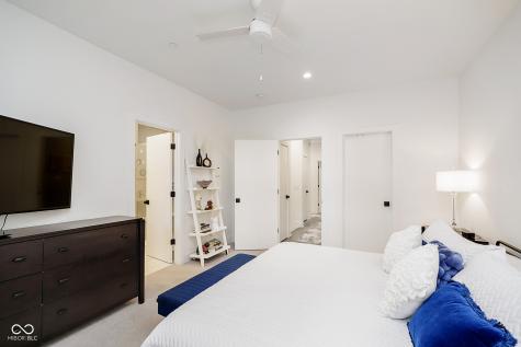 912 Veterans Way Carmel IN 46032