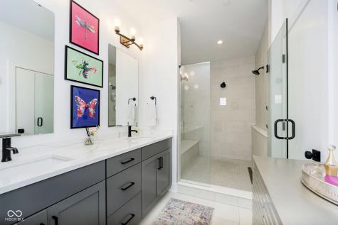 912 Veterans Way Carmel IN 46032