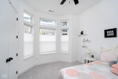 912 Veterans Way Carmel IN 46032