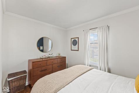 5402 Indianola Avenue Indianapolis IN 46220