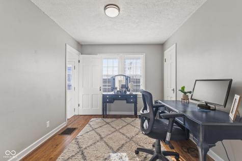 5402 Indianola Avenue Indianapolis IN 46220