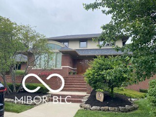 8224 W Mulligan Lane Columbus IN 47201
