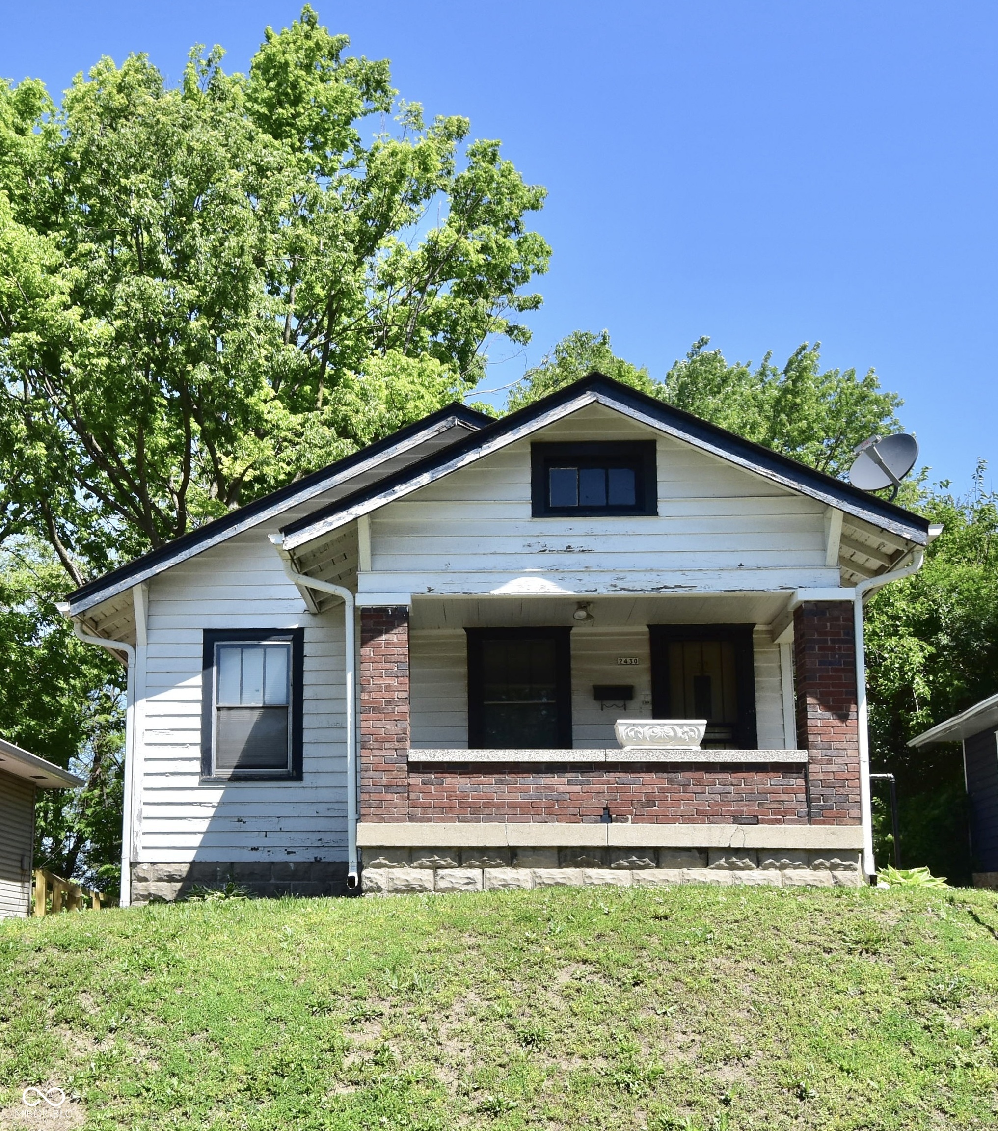 2430 E 16th Street Indianapolis IN 46201