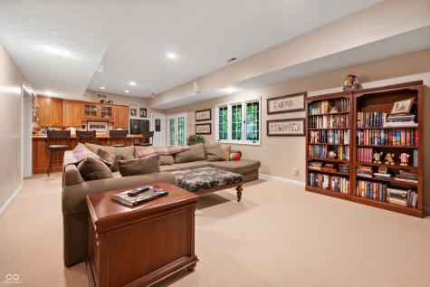 9838 Gulfstream Court Fishers IN 46037