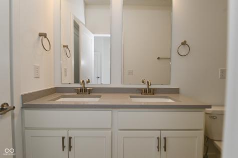 2446 Winthrop Avenue Indianapolis IN 46205
