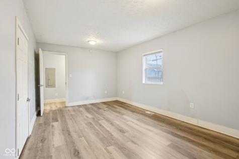 421 W 39th Street Indianapolis IN 46208