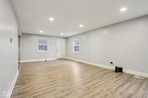 421 W 39th Street Indianapolis IN 46208