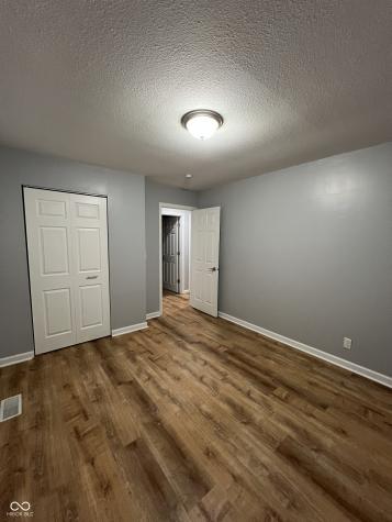 7638 E 37th Place Indianapolis IN 46226