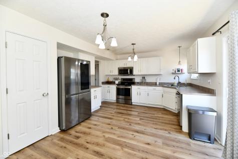 7608 Pipestone Drive Indianapolis IN 46217
