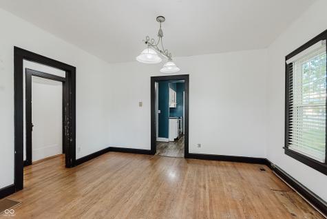209 W Broadway Street Alexandria IN 46001