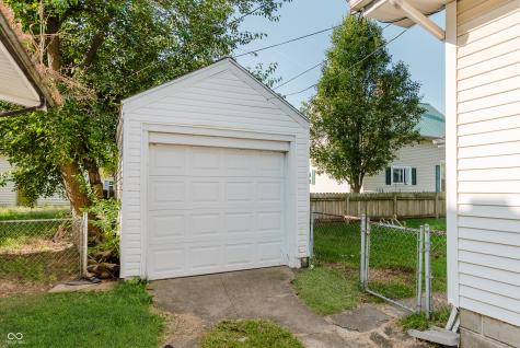 209 W Broadway Street Alexandria IN 46001