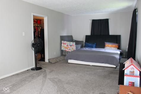 219 N 9th Avenue Beech Grove IN 46107