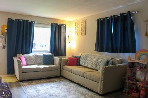 219 N 9th Avenue Beech Grove IN 46107