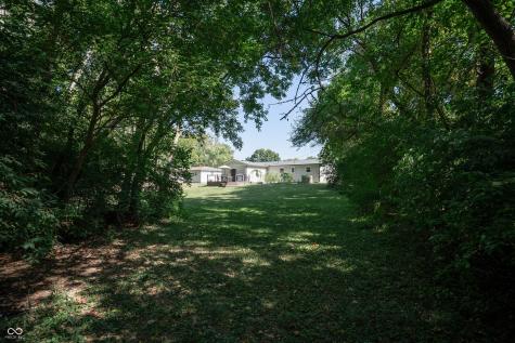7002 Woodside Drive Indianapolis IN 46260