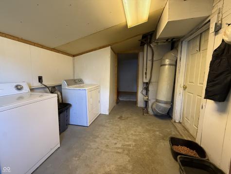 221 N Main Street Modoc IN 47358
