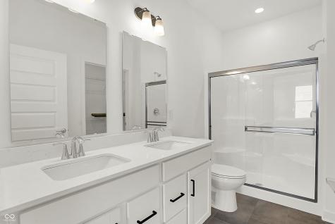 5232 Foxley Park Lane Avon IN 46123