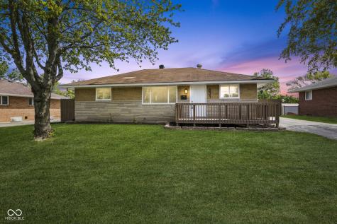 631 S 9th Avenue Beech Grove IN 46107