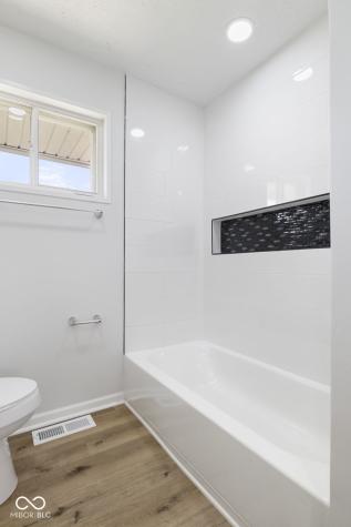 631 S 9th Avenue Beech Grove IN 46107