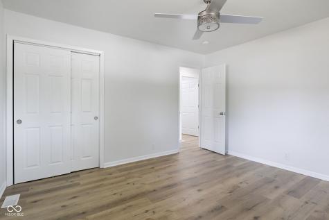 631 S 9th Avenue Beech Grove IN 46107