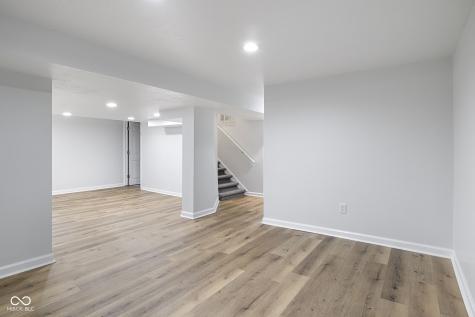 631 S 9th Avenue Beech Grove IN 46107