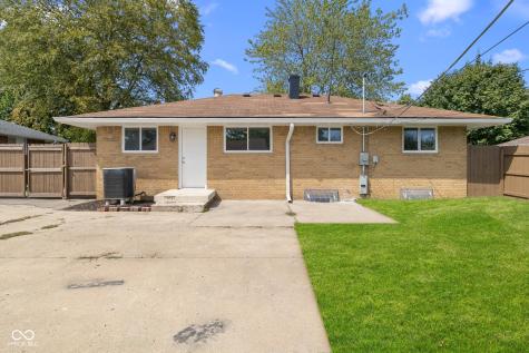 631 S 9th Avenue Beech Grove IN 46107