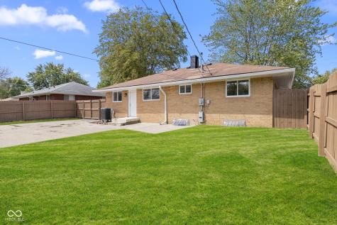 631 S 9th Avenue Beech Grove IN 46107