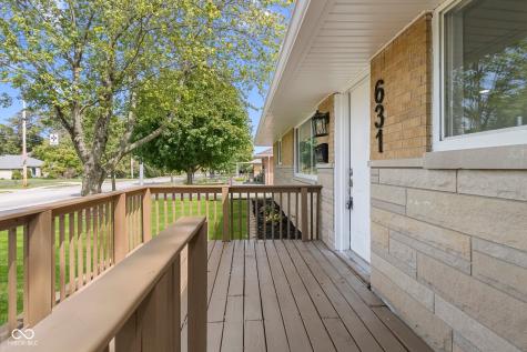 631 S 9th Avenue Beech Grove IN 46107