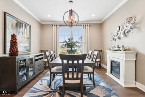 1295 Maclaren Court Franklin IN 46131