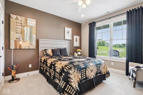 1295 Maclaren Court Franklin IN 46131