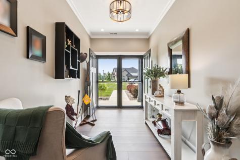 1295 Maclaren Court Franklin IN 46131