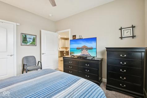 186 Mcrae Way Greenwood IN 46143