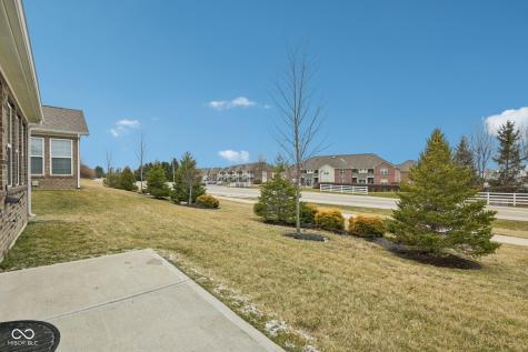 186 Mcrae Way Greenwood IN 46143