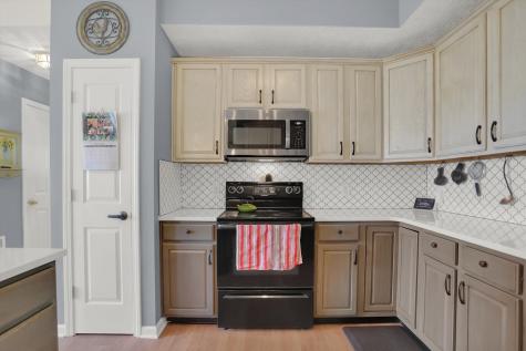 8112 Ambry Way Indianapolis IN 46259