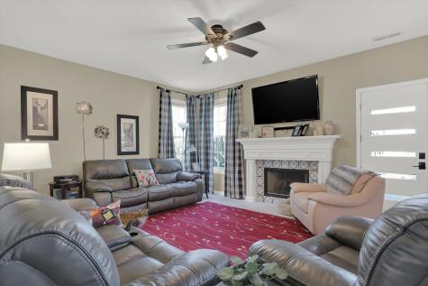8112 Ambry Way Indianapolis IN 46259