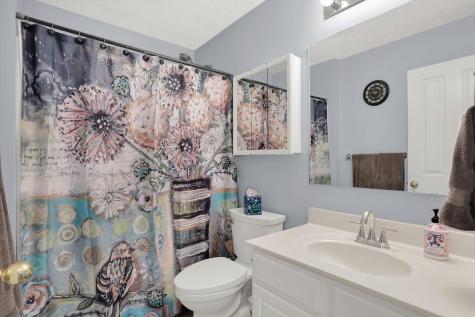 8112 Ambry Way Indianapolis IN 46259