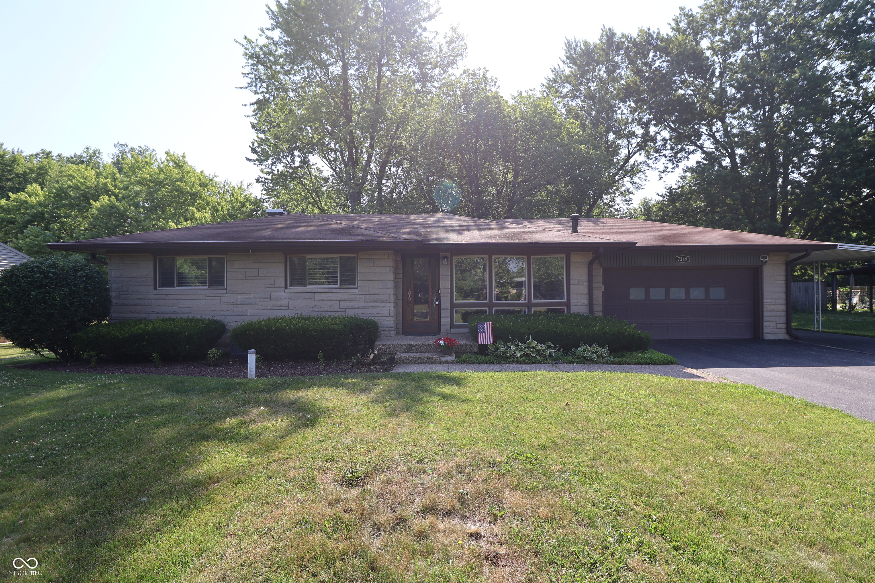7249 Griffith Road Indianapolis IN 46227