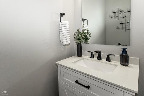 2477 Silver Rose Drive Avon IN 46123