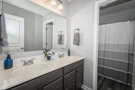 2477 Silver Rose Drive Avon IN 46123
