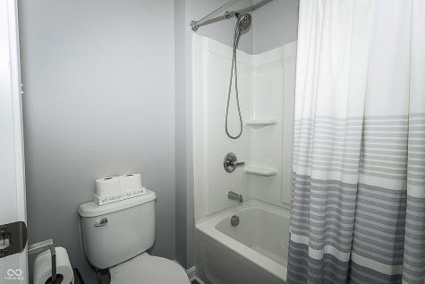 2477 Silver Rose Drive Avon IN 46123