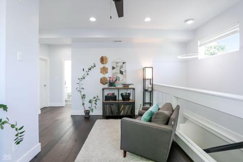 806 Shelby Street Indianapolis IN 46203
