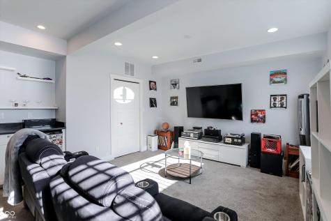 806 Shelby Street Indianapolis IN 46203